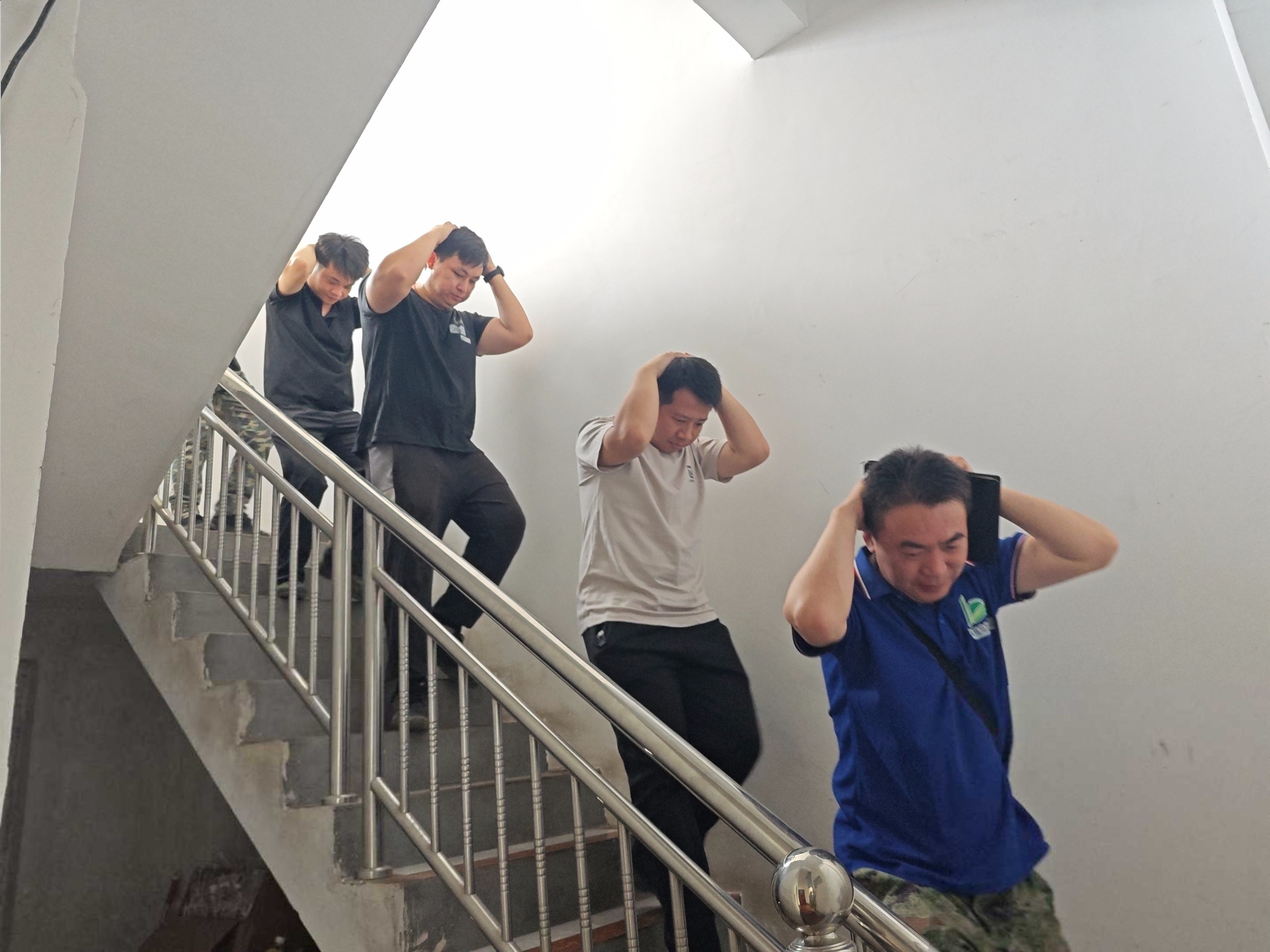 1277�Ǽʵ�����ҵ���š��徲�����¡����ʵ��������ɫ�徲���� ��ʵ��̬��չ����